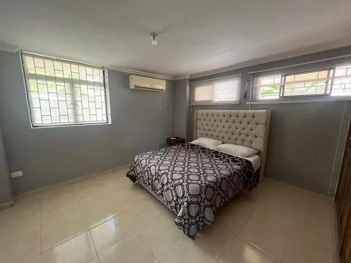 Beachfront 3Br Apartment In Cartagena With Wifi